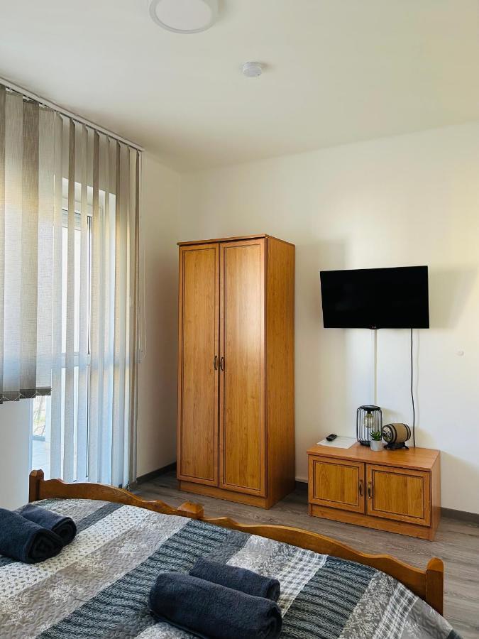 Eros Apartman Hajdúszoboszló Zewnętrze zdjęcie
