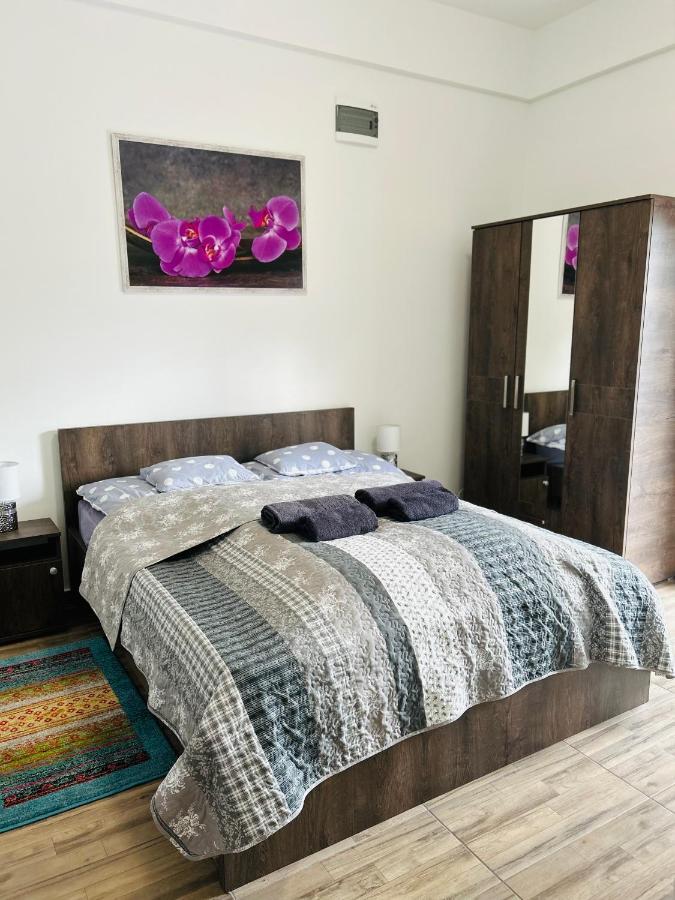 Eros Apartman Hajdúszoboszló Zewnętrze zdjęcie