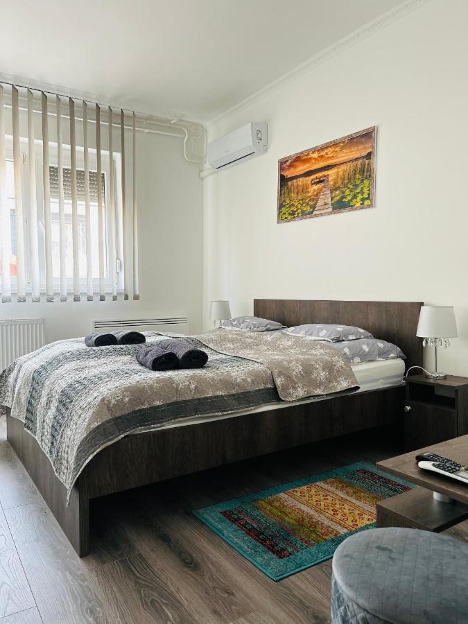 Eros Apartman Hajdúszoboszló Zewnętrze zdjęcie