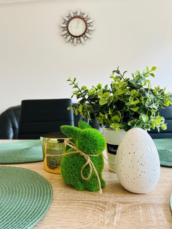 Eros Apartman Hajdúszoboszló Zewnętrze zdjęcie