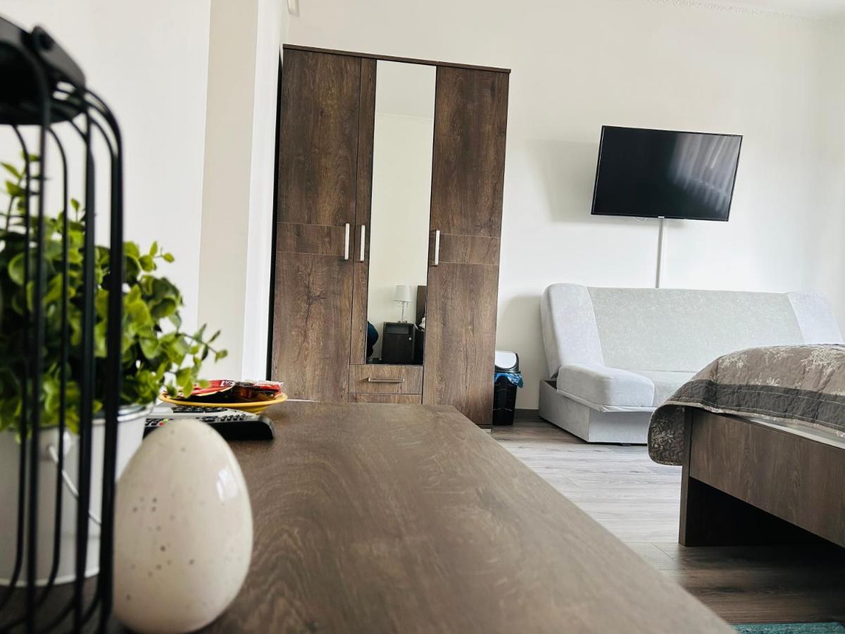 Eros Apartman Hajdúszoboszló Zewnętrze zdjęcie