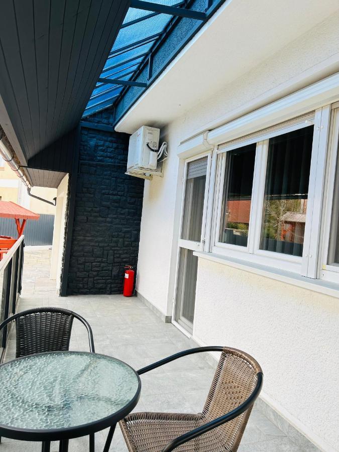 Eros Apartman Hajdúszoboszló Zewnętrze zdjęcie